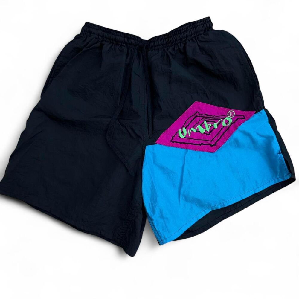Umbro Vintage 90s Sand Soccer Federation Nylon Colorblock Shorts M Made in USA